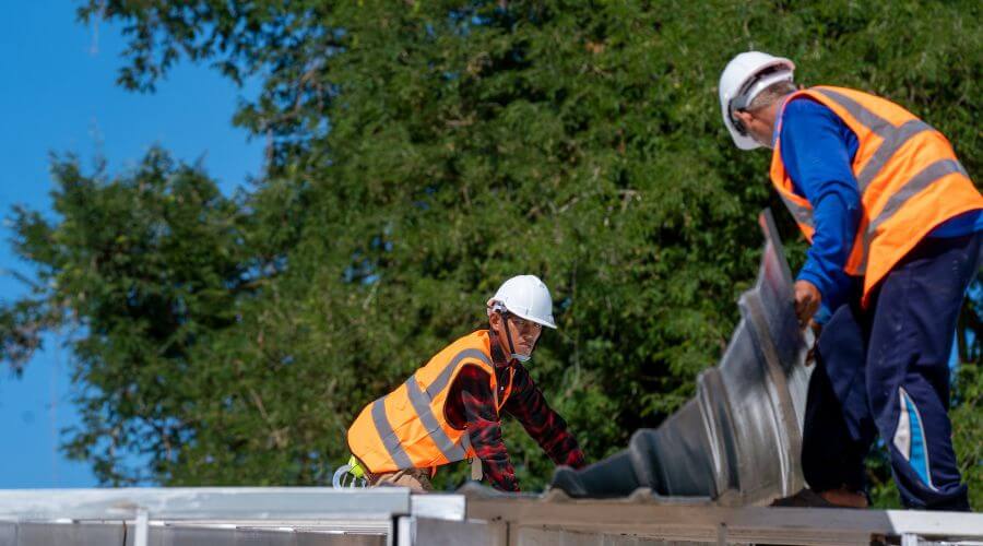 Professional residential roofers in Elgin, TX